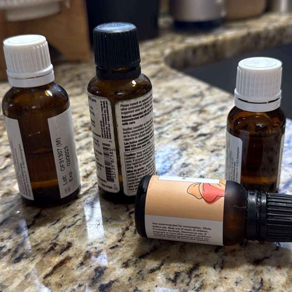 Essential Oil lot of 8 partially used high quality diffusion oils